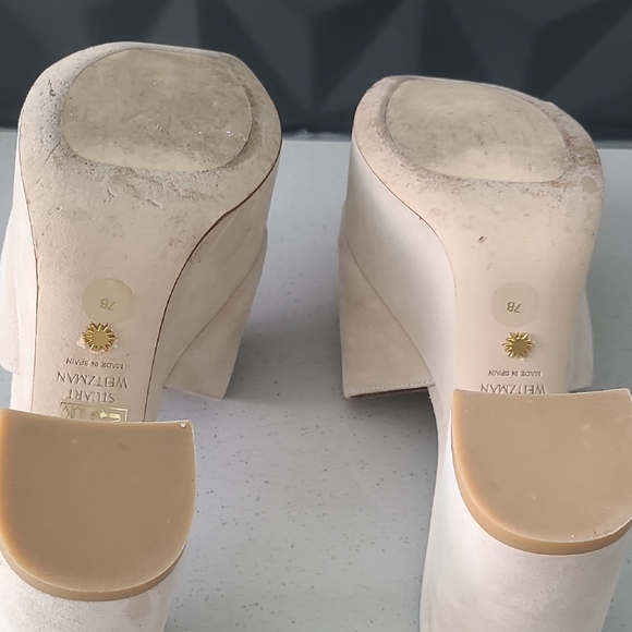 Stuart Weitzman Beige Platform Mules - Picture 5 of 5